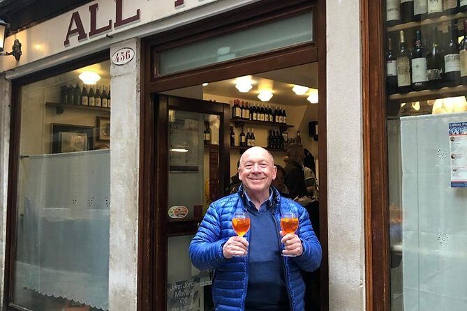 Venice Through a Locals Eyes: Private Water Taxi & Walking Tour - The Sum Up