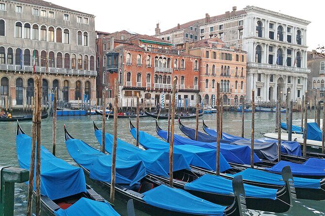 Venice Top attractions Walking Tour along the Canals with Local Guide - FAQ