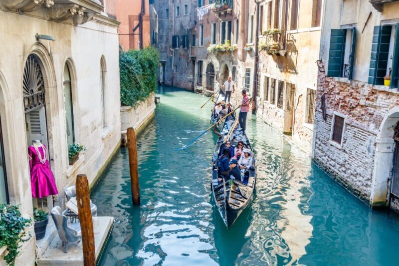 Venice: Traditional Shared Gondola Ride - Authentic Experiences & Hidden Gems