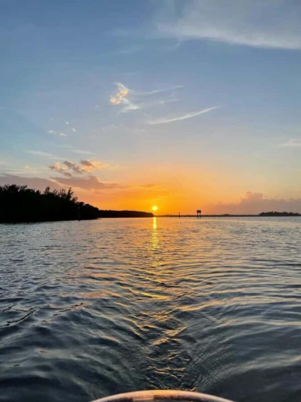 Vero Beach: Guided Clear Kayak Tours - Key Points