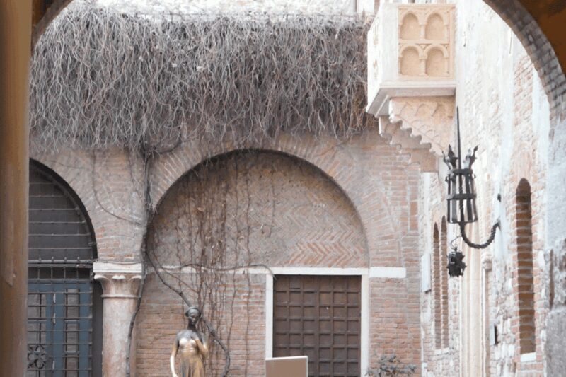 Verona Awakens: Early Morning Walking Tour - An In-Depth Look at Verona Awakens: What to Expect