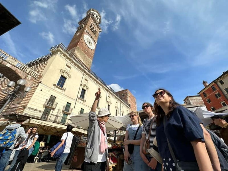 Verona: Guided Small Group Walking Tour of the City of Love - An In-Depth Look at the Verona Walking Tour