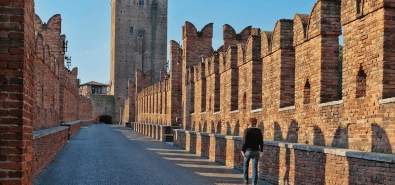 Verona Self Guided Walking Tour with an APP - Key Points