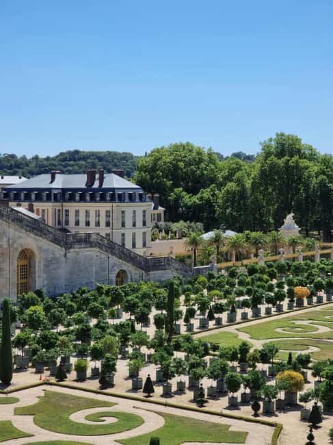 Versailles: 1.5 Private Horseback Garden Ride + Lunch - Key Points