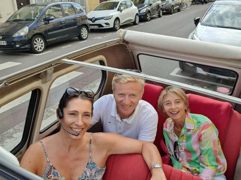 Versailles : 1 hour Private Citytour in a vintage car - Key Points