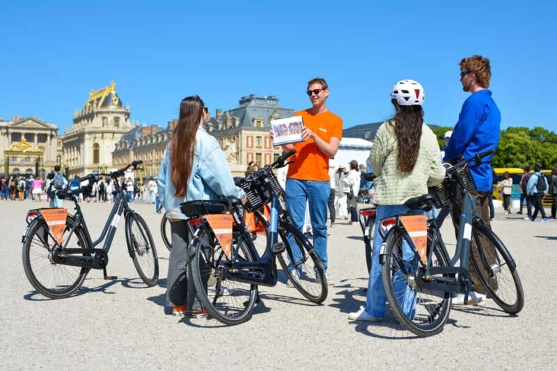 Versailles: Bike Tour on a premium Dutch bike - Key Points