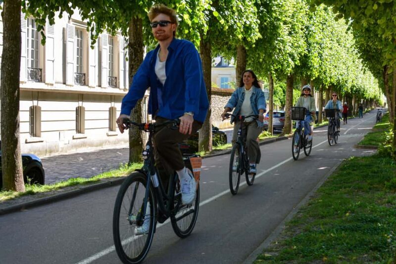 Versailles: Bike Tour on a premium Dutch bike - FAQ