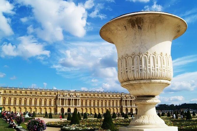 Versailles Guided Tour and Priority Access with Hotel* Pickup - Exploring the Itinerary in Detail