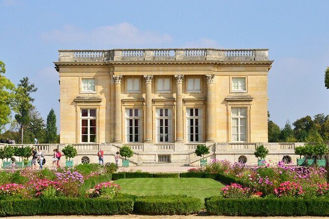 Versailles Half Day Private Tour Trianons & Gardens Included - FAQ