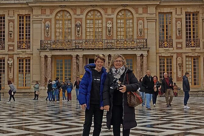 Versailles Palace and Garden Tour with Paris Private Transfers - What Reviewers Love (And Whats Been Noted for Improvement)