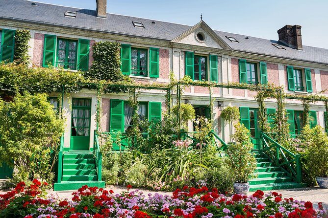 Versailles Palace and Giverny Monet House Guided Visit with Lunch - What to Expect from This Tour