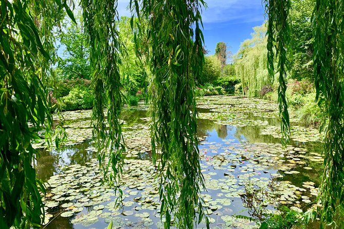 Versailles Palace and Giverny Private Guided Tour from Paris - Final Thoughts: Who Should Consider This Tour?