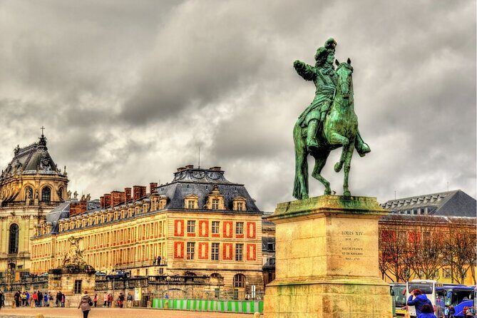Versailles Palace, Gardens & Estate Priority Entrance Audio Tour - Who Should Consider This Tour?