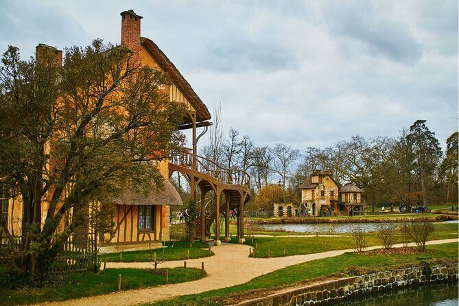 Versailles Palace, Gardens & Estate Priority Entrance Audio Tour - The Sum Up