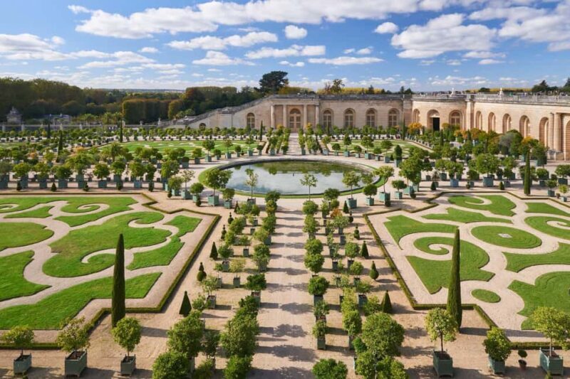 Versailles Palace, Gardens, Trianon Estate Fast-Track Tour - Key Points
