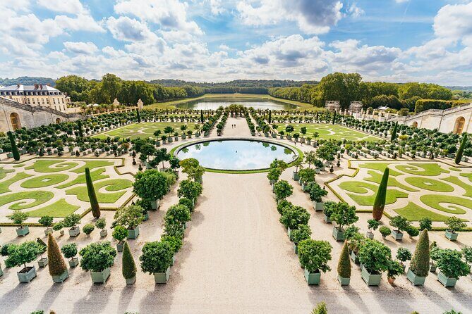 Versailles Palace Guided Tour with Gardens, Trianons & The Hamlet - Why Choose the Versailles Guided Tour?
