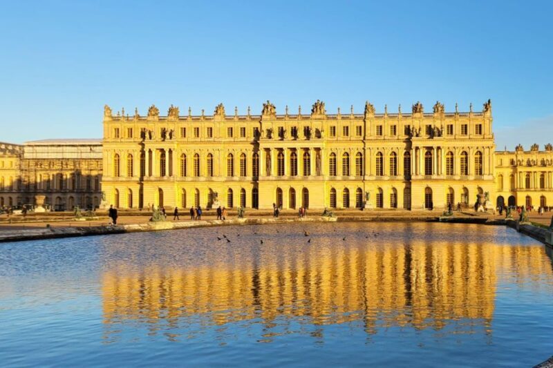 Versailles Palace & Marie-Antoinette's Estate Private tour - FAQ