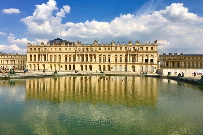 Versailles Palace Private Tailored Guided Tour With Hotel Pickup - A Closer Look at the Tour Itinerary and Experience