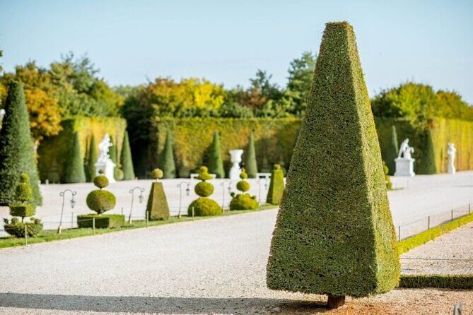 Versailles Royal Palace & Gardens with Exclusive Petit Apartments - Who is This Tour Best For?