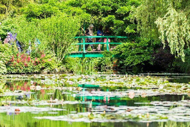 Versailles Timed Entrance Ticket and Giverny Small Group Day Trip from Paris - Final Thoughts: Who Should Consider This Tour?