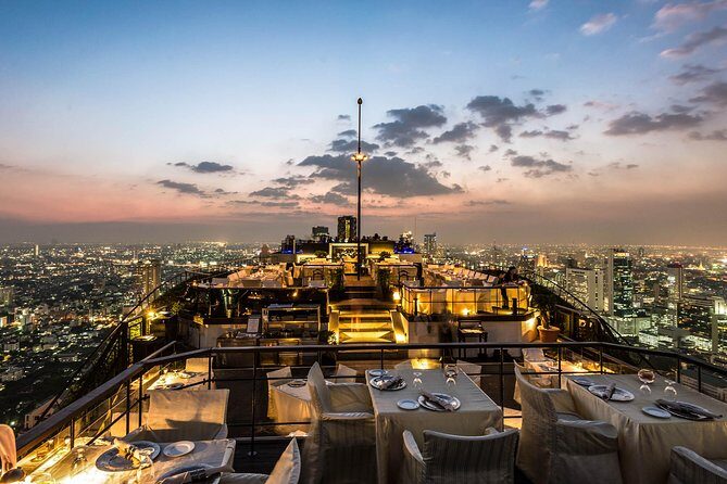 Vertigo Meal at Banyan Tree: Ultimate Rooftop Dining Experience - Key Points