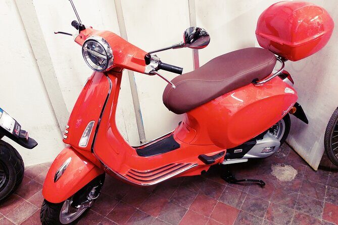Vespa and Scooter Rental in Lucca - Key Points