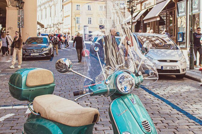 Vespa Rental Prague City Center - FAQ