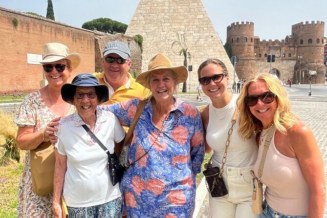 Vespa Sidecar Tour By Night with Pickup - Who Should Consider This Tour?