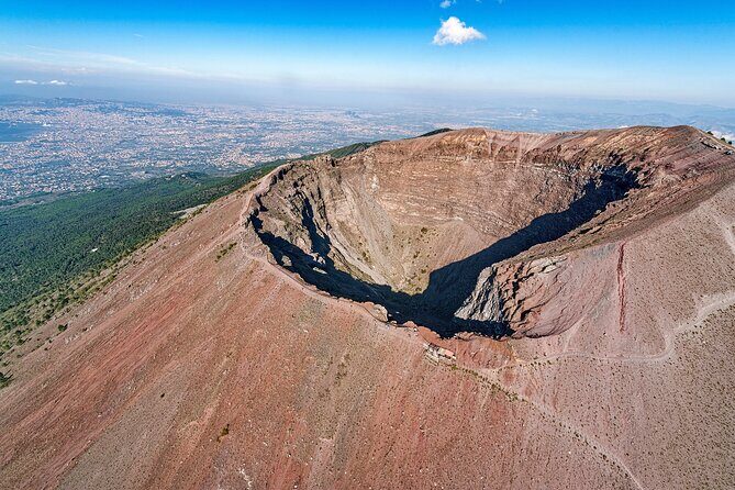 Vesuvius tour entrance to the crater and return bus - Final Thoughts: Is It Worth It?
