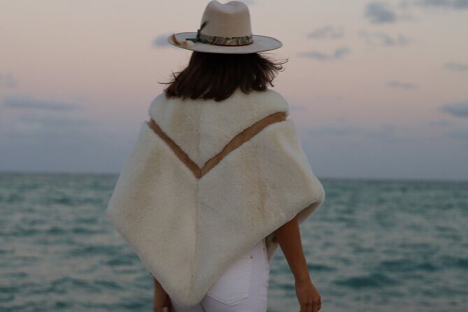 Vibrant Photoshoot with Miami Signature Backdrops - A Closer Look at the Wynwood Art District Photo Session