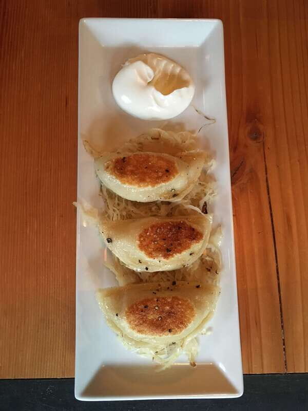 Victoria: 2-Hour Food and History Tour with Tastings - Key Points