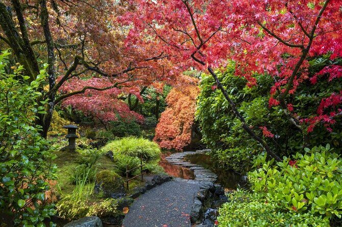 Victoria and Butchart Gardens Tour with Gulf Island Ferry - Frequently Asked Questions