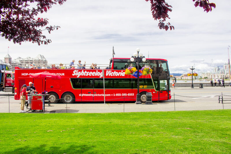 Victoria: Hop-On-Hop-Off Sightseeing Bus Tour - Key Points