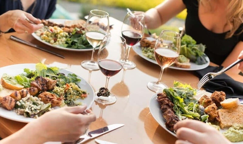 Victoria: Victoria Full Day Guided Wine Tour - An Introduction to the Cowichan Valley Wine Region