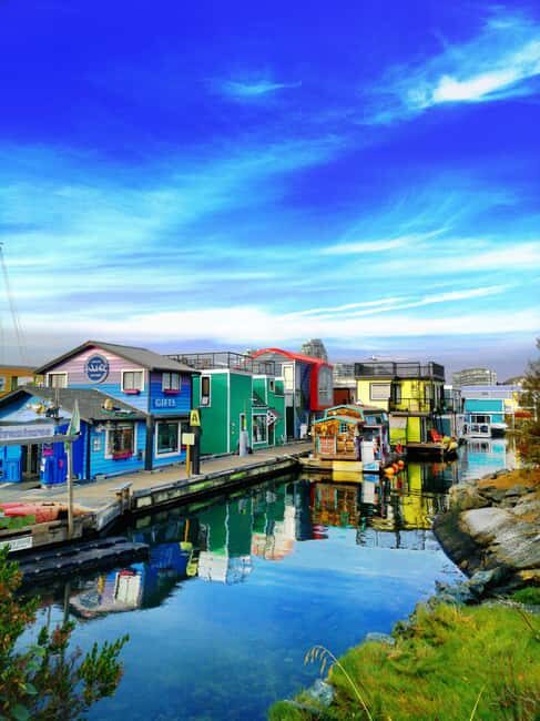 Victorias Butchart Gardens & City Highlights Private Tour - Exploring the Highlights in Detail