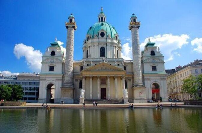 Vienna After Dark: Private Evening Food & Drink Experience - Key Points