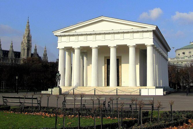 Vienna at First Glance a Private Walking Tour for First Timers - The Sum Up