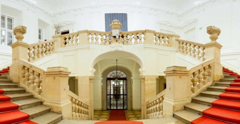 Vienna: Baroque Orchestra Concert and Dinner - Key Points