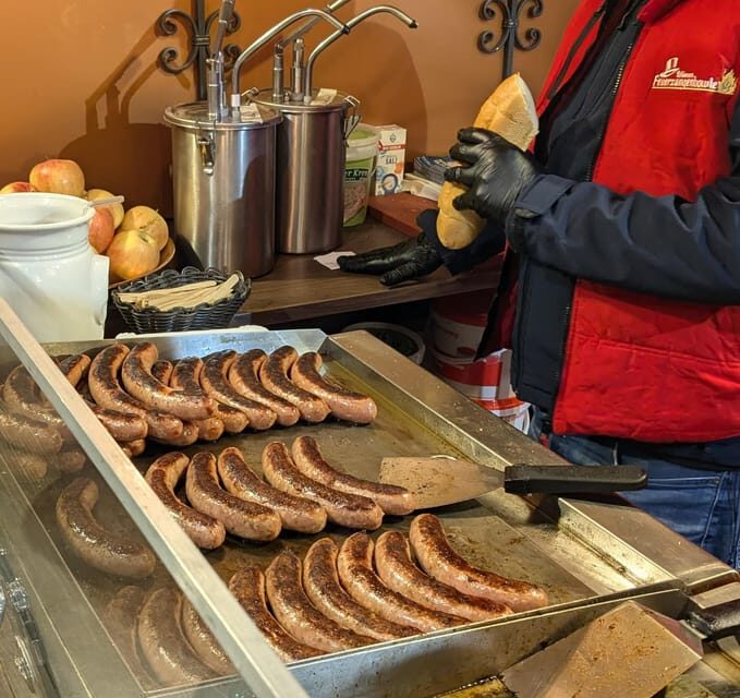 Vienna: Christmas Market Food and Drinks Tour - Key Points