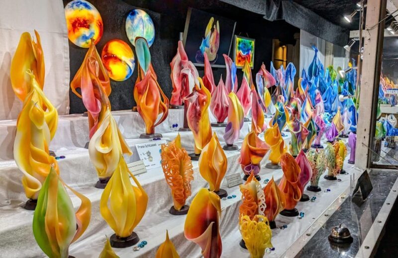 Vienna: Christmas Market Food and Drinks Tour - Navigating Vienna’s Christmas Markets and Public Transport