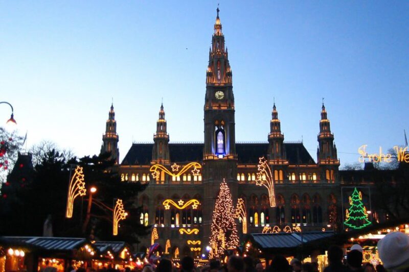 Vienna: Christmas Markets Tour - Key Points