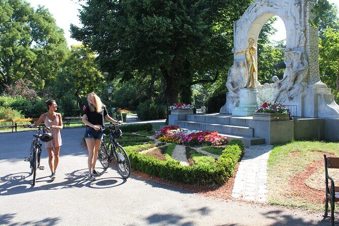 Vienna City Bike Tour - The Review in Brief