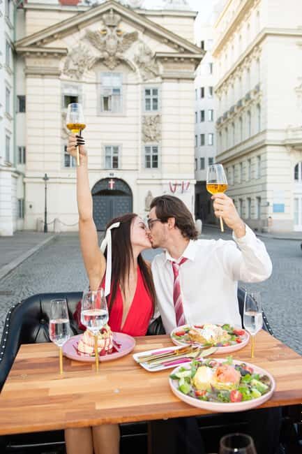 Vienna City Tour and Gourmet Lunch in a Classic Oldtimer - Key Points