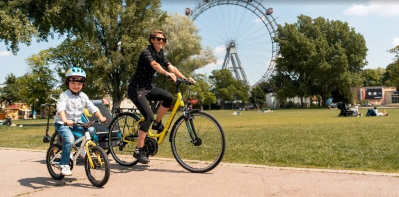 Vienna: Customizable Private Bike Tour - Dive into Vienna’s architectural and natural beauty