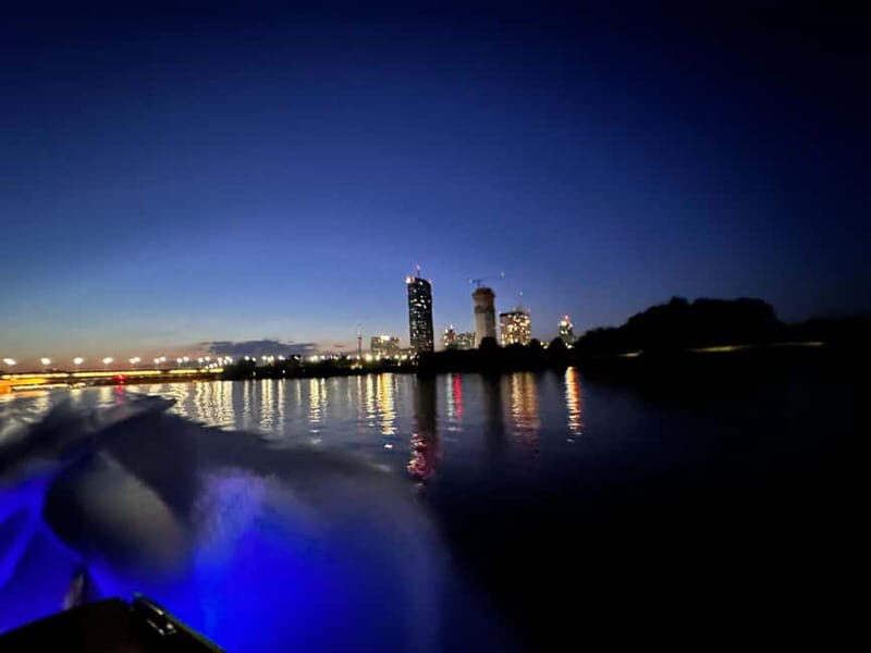 Vienna: Exclusive yacht trip on the Danube - FAQs