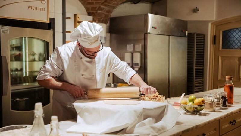 Vienna: Gerstner KuK Hofzuckerbäcker Baking Show & Tasting - Authenticity & Expert Guides