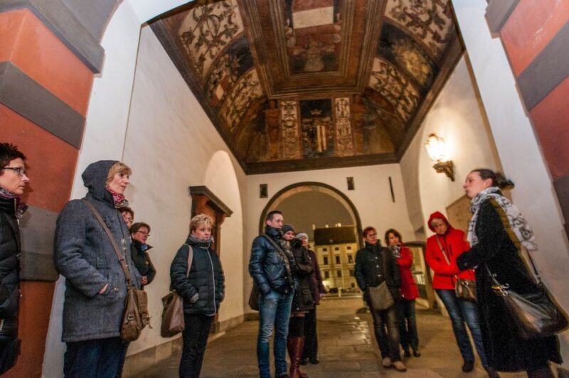 Vienna: Ghosts and Legends Guided Nighttime Walking Tour - Detailed Breakdown of the Tour Experience