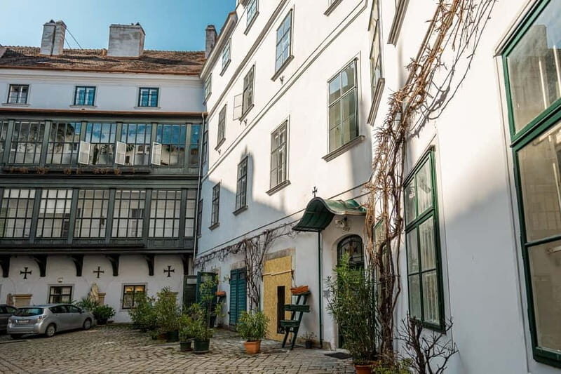 Vienna: Hidden courtyards Guided walking tour - Authentic Insights from Past Reviewers