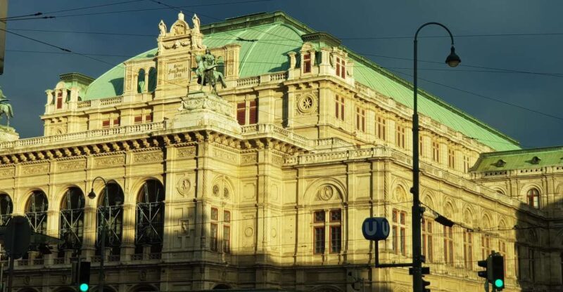 Vienna: Highlight Walking Tour in Downtown - Exploring Vienna’s Heart: A Deep Dive into the Tour Experience