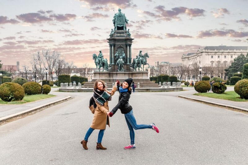 Vienna: Highlights Private Tour, Palaces & Sacher Cake - Key Points
